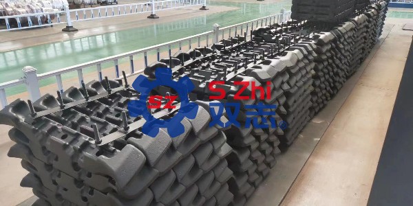 刮板輸送機(jī)的刮板一般磨損多少毫米要更換？_河南雙志